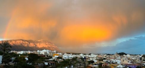 IMATGES CURIOSES: altra estampa del tardet d'ahir, després de la pluja