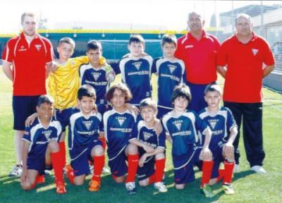 EL BENJAMÍ DEL GORGOS C.F. PARTICIPA EN UN TORNEIG DE FUTBOL A VILLAREAL I QUEDEN TERCERS
