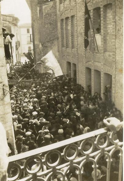 FOTOGRAFIES ANTIGUES (Gata en el record) -1.467, la del dia 23/4-