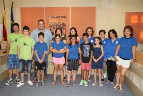 LA PREMSA PARLAde la presentació de les festes de Gata