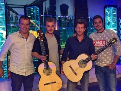 SABIEU QUE?la família Broseta va estar a El Hormiguero portant-li a Pablo Motos noves guitarres
