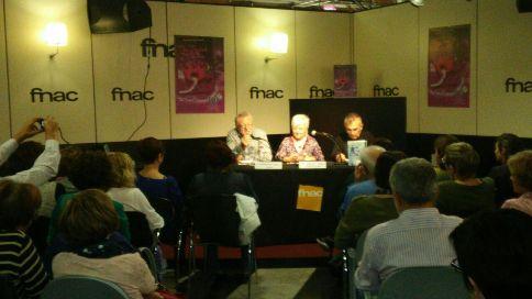 IMATGE DE LA PRESENTACIÓ DEL LLIBRE DE MARÍA ROSA MULET GRIMALT, A ALACANT