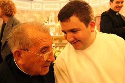 EL SEMINARISTA QUE AJUDA A LA PARRÒQUIA, VICENT FEMENÍA, JA ÉS ACÒLIT