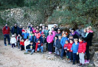 GATA CELEBRA EL DIA DE L'ARBRE: amb una excursió a la Font de la Mata i plantacions
