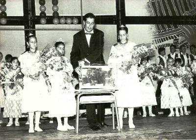 FOTOGRAFIES ANTIGUES (Gata en el record) la nº 1.699 del 11/12/2014-