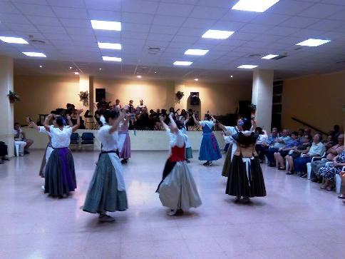 ELS MAJORS DE GATA GAUDIXEN DE LES DANSES I LA RONDALLA