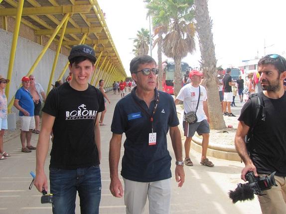 IMATGES CURIOSES: ELS GATERS TAMBÉ DINS LA VOLTA CICLISTA A ESPANYA