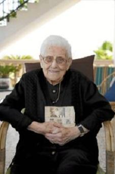 GATA DIU ADÉU A ANTONIA SIGNES FENOLL (la Tia Tonica la Sariera), a tres dies del seu centenari
