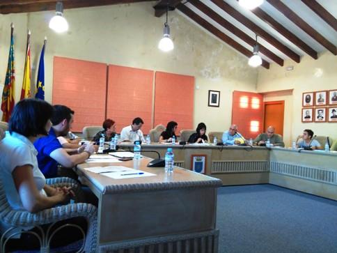 EL PLENARI DE GATA ACORDA LES FESTES LOCALS PER A 2016: Crist del Calvari (6/8, dissabte) i Sant Miquel (29/9, dijous) -vídeo-