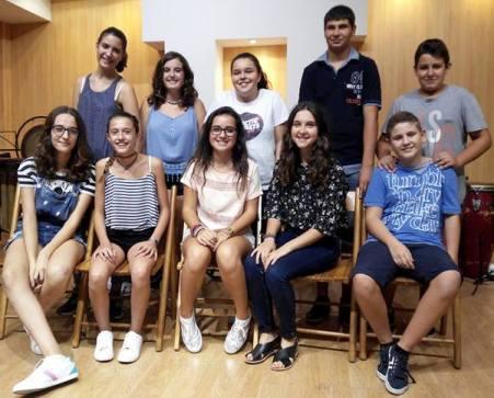 DEU NOUS MÚSICS TINDRÀ LA BANDA DE GATA ENGUANY