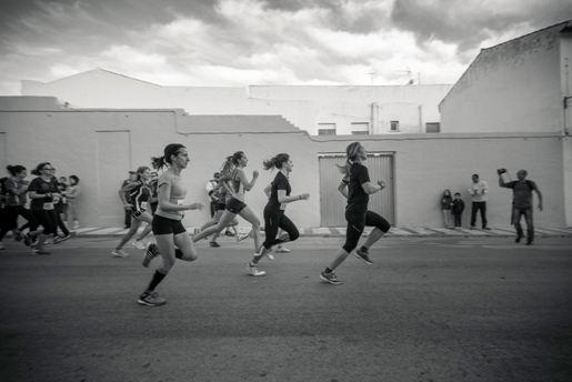 IMATGES CURIOSES ( I ): hui a Gata, les dones protagonistes (foto de Pablo Mulet Ivars)