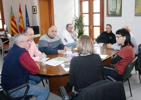 SET POBLES TREBALLARAN EN COMÚ AMB EL TEMA DE L'AIGUA