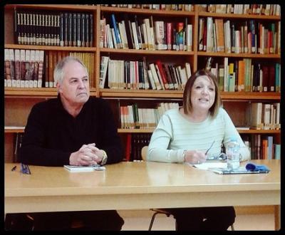 AHIR A LA BIBLIOTECA DE GATA, PRESENTACIÓ DEL LLIBRE DE JESÚS MONCHO