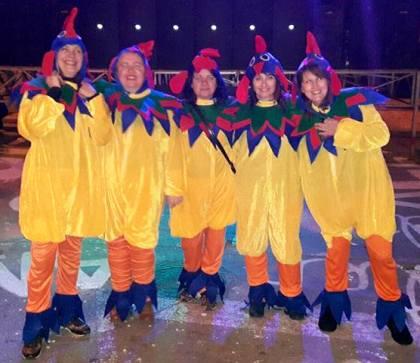 DARRERS DILLUNS I DIMARTS A GATA: Carnestoltes 2016, festes escolars locals