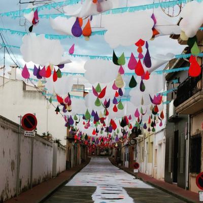 HUI, DIVENDRES 13, COMENCEN LES FESTES DE LA VEÏNA JESÚS POBRE