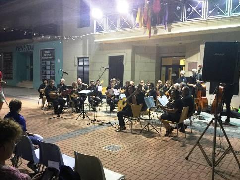 IMATGES DE FESTA: La Rondalla de Gata a Beniarbeig
