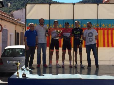 CICLISME: EL CADET GATER PEPE GINESTAR TORNA A PUJAR AL PÒDIUM. ARA A GENOVÉS