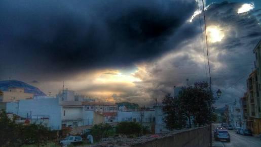 AQUESTA VESPRADA (16 h. i 21 m.) COMENÇA OFICIALMENT LA TARDOR 2016