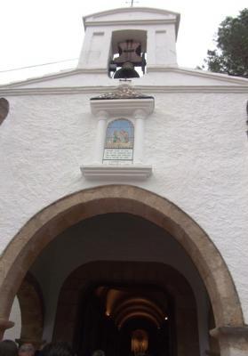 RECORDEU, DEMÀ (JA HUI) DIUMENGE 9 GUIARÉ LA RUTA DEL CALVARI-ERMITA