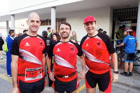 ATLETES DEL CLUB ATLETISME GATA, DEL GEG I INDEPENDENTS PARTICIPEN EN LES CARRERES DE DAIMÚS I LA MITJA MARATÓ DE VALÈNCIA