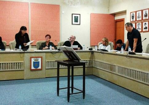 LA PREMSA PARLA DEEL PLENARI DE GATA (IBI, NOU REGIDOR,)