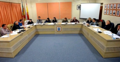 LA PREMSA PARLA DELA SITUACIÓ POLÍTICA LOCAL A GATA