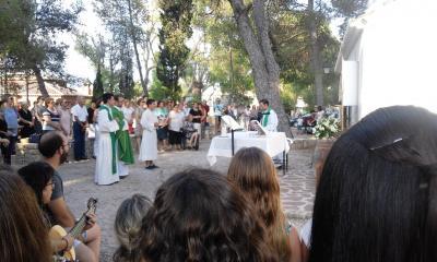 EL GRUP DEL CAMÍ DE SANTIAGO I LA PLAÇA NOVA PREPAREN EL 7é DIA DE NOVENA (GATA)