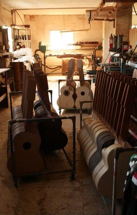 LA FÀBRICA DE GUITARRES FRANCISCO BROS DE GATA, PREMI NACIONAL EXCELENCIA PROFESIONAL 2018 (ESTRELLA DE ORO)