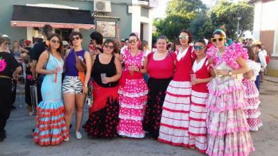 HUI, FESTES GATA: INAUGURACIONS DEL CORRO I LES BARRAQUES