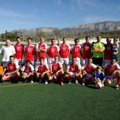 L'EQUIP DE VETERANS PUBLICDISSENY DE GATA, LÍDERS DE LA LLIGA COMARCAL