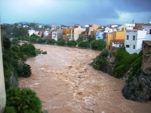 RECORDANT LA GRAN RIUADA DEL PILAR A GATA (aquell 12 d'octubre de fa 11 anys)
