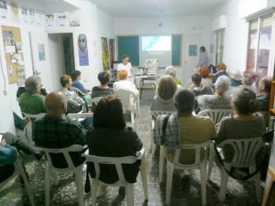 CONFERÈNCIA A LESCOLA DE PLÀSTICA A. VIVES A CÀRREC DE LARTISTA JEANNETTE BETANCOURT