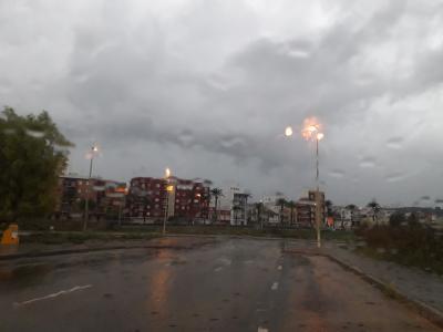 TORNEN LES PLUGES. JA PORTEM 20 LITRES (9,15 matí) A GATA