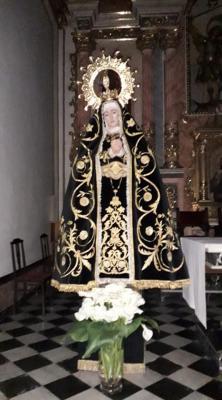 HUI ÉS LA VERGE DELS DOLORS