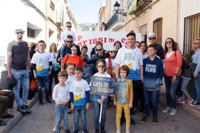 IMATGES DE FESTA: GATA PRESENTA A LA TROBADA D'ESCOLES EN VALENCIÀ (ORBA)