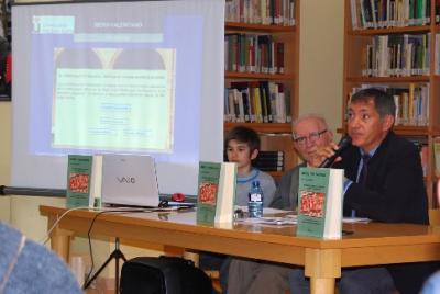 LAUTOR GATER JOSÉ VICENTE SOLER MULET PRESENTA A GATA EL SEU LLIBRE ÍBERO-VALENCIANO
