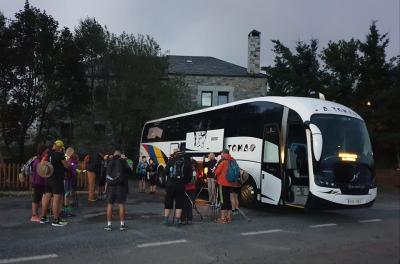 EL GRUP PARROQUIAL DE GATA FA LES ÚLTIMES ETAPES DEL CAMÍ DE SANTIAGO PER TERRES GALLEGUES, FINS ARRIBAR A SANTIAGO