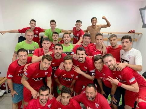 EL GORGOS GOLEJA AL JONENSE (5-1). A la classificació és nové. Perd el juvenil i empaten cadet i infantil