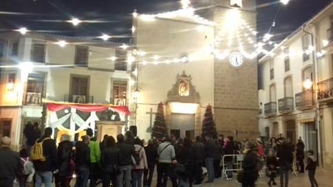 A LA VESPRADA, A TIRAR LA CARTA AL REI: RECOLLIDA PER PART DELS VISIRS DE LES CARTES DELS MENUTS DE GATA