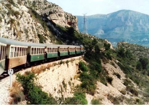 EL JOC DE LA HISTÒRIA DE GATA. PREGUNTA 15, TREN, ANY, FINALITAT, ACABAMENT