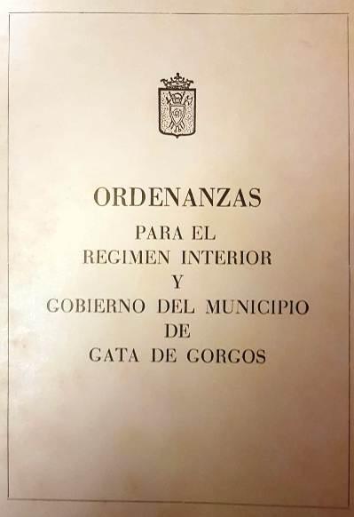 FOTOGRAFIES ANTIGUESI DABANS (Gata en el record): -1.841-. ORDENANCES MUNICIPALS, desembre de 1982