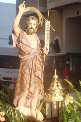 HUI 24 ÉS SANT JOAN. FELICITATS ALS QUE PORTEN EL NOM. A LA FONT DEL RIU DE GATA IA SANT JOAN, BACORES