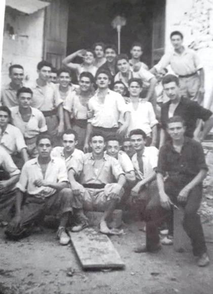 FOTOGRAFIES ANTIGUESI D'ABANS (Gata en el record) -1.853-: QUINTÀ XICS 1951 (El carburero) *FOTOS DE FESTES*