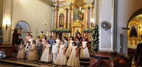 GATA: PRIMER TORN DE PRIMERES COMUNIONS ATÍPIQUES, PEL COVID-19