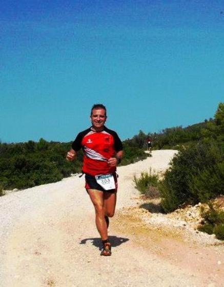 UN ALTRE GATER, FRANC PEDRO PEDRÓS CORRE 45 KMS. A CANFRANC (OSCA), QUEDANT EL 30 DE LA SEUA CATEGORIA