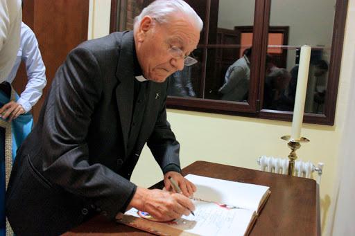 MOR ALS 87 ANYS EL SACERDOT D. EMILIO MESEGUER BELLVER. Va estar de vicari a Gata de 1961 a 1965