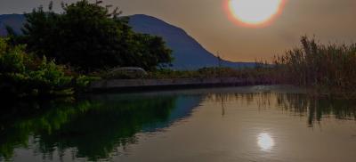 IMATGES CURIOSES: REFLEXANT EL SOL A LA BASSA DE REGAR DE GATA