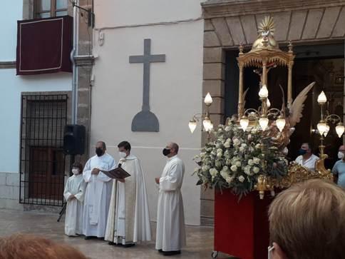 SEGON DIA DE FESTES: RECEPCIÓ OFICIAL AL CRIST (Plaça de l'Església)