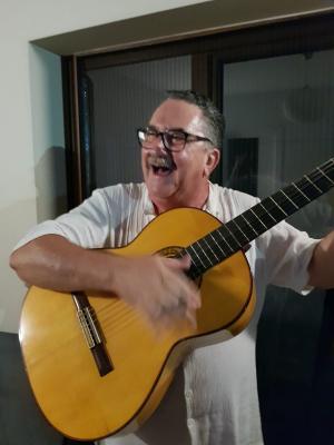 ENS HA DEIXAT JOANVI BERRUTI BISQUERT. Pertanyia a la coral Serrillàs i era molt cantador