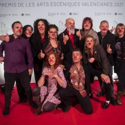 ELS ARTISTES GATERS PAQUI NOGUERA PUIG I JAUME COSTA SOLER I TOT EL SEU GRUP DE PAYASOSPITAL REBEN EL PREMI D'HONOR DE LES ARTS ESCÉNIQUES VALENCIANES 2021